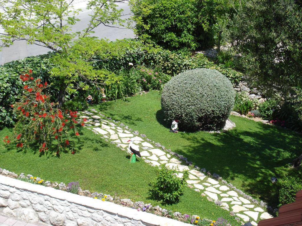 Apartments Villa Lilla Baska Voda Exterior photo